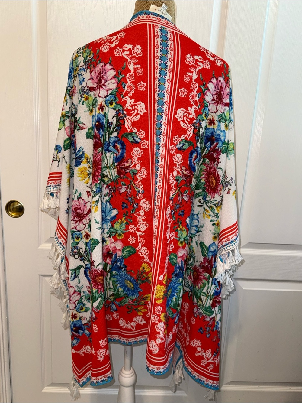 Umgee Pink red & Blue Paisley Lightweight Kimono - Picture 7 of 8